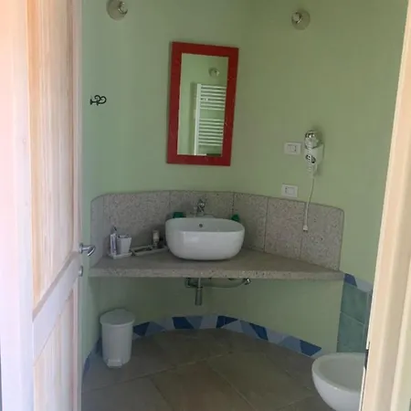 Liscia Country Relais فندق 4*