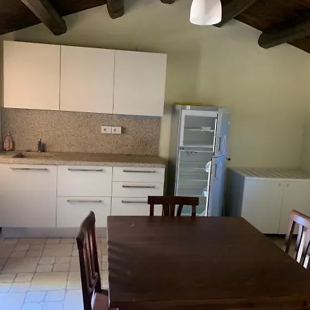 Liscia Country Relais فندق