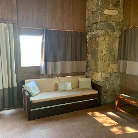 Liscia Country Relais فندق Luras