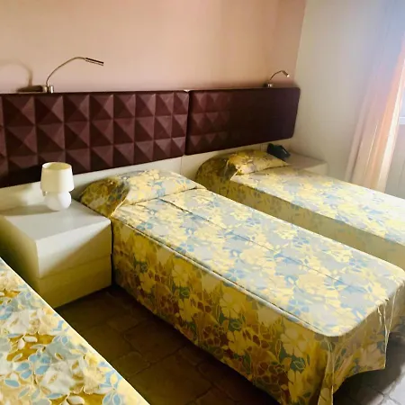 Liscia Country Relais فندق 4*